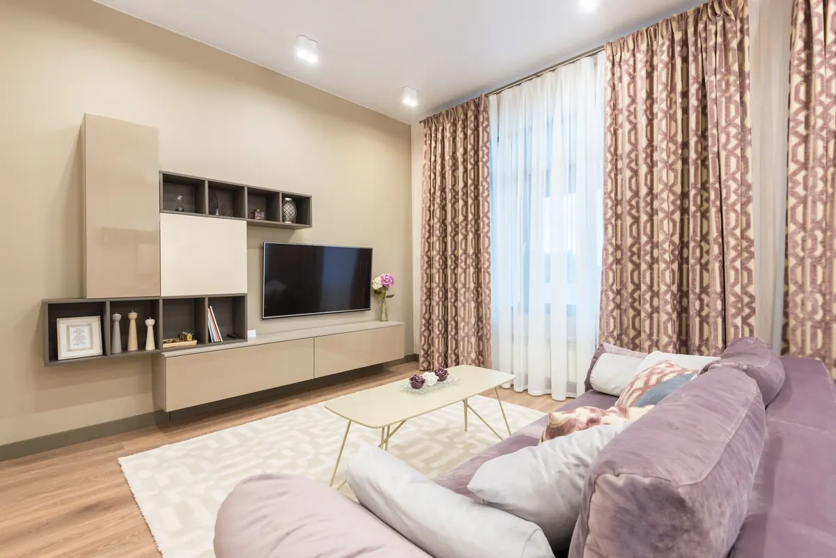 Furniture Layout Mistakes That Make Small Living Rooms Feel Smaller